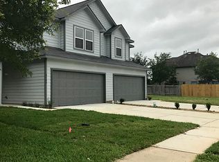 3121 Empire Falls Ln, Dickinson, TX 77539