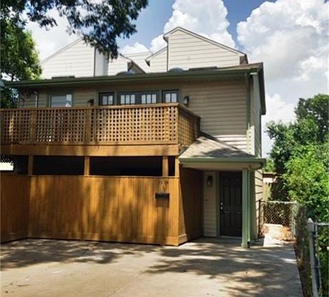 2nd image of 1538 Welch St #1/2