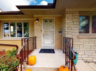 3142 N 94th St, Milwaukee, WI 53222