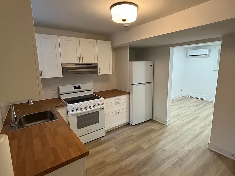 378 Montfort St #378 — Photo 2