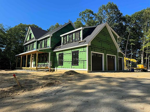 2nd image of 70 Tidewater Farm Road