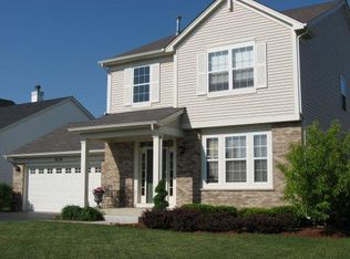434 Horizon Dr W, Saint Charles, IL 60175