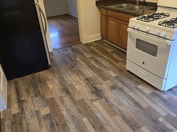 2nd image of 6389 Meis Ave