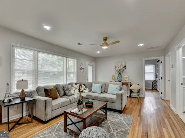 599 Westmeath Dr SW, Atlanta, GA 30310