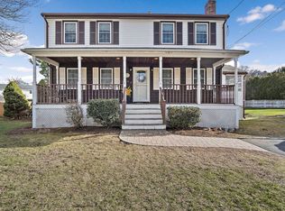 15 Barbara Cir, Woburn, MA 01801