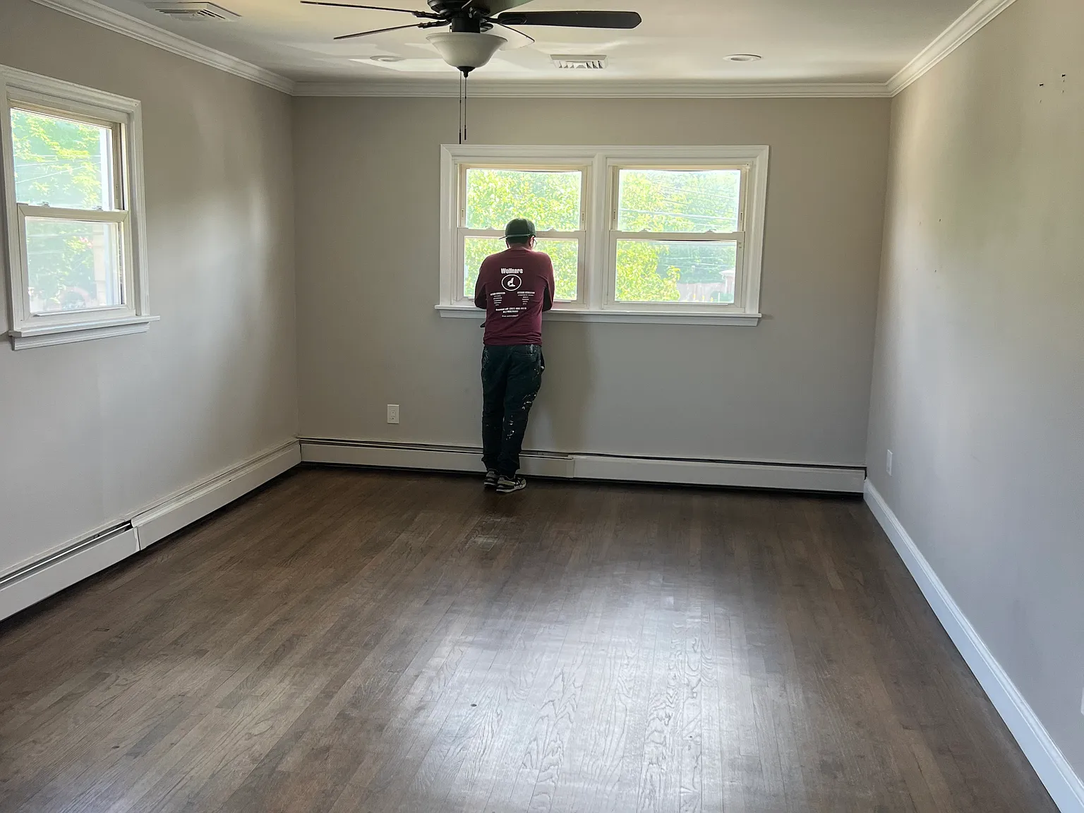 Floor, Massapequa — Photo 4