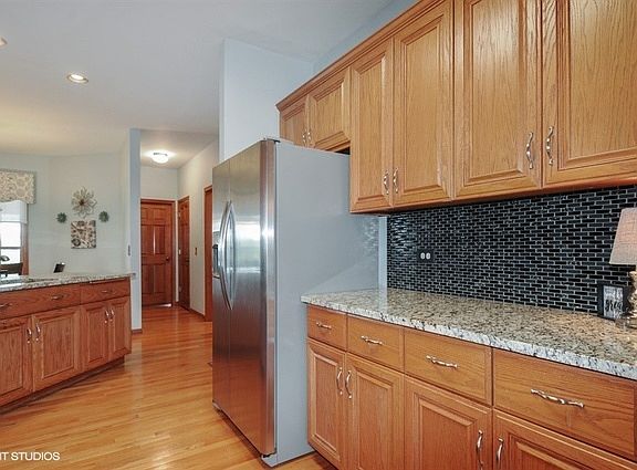 4th image of 17431 S Honora Dr