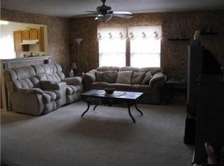 9195 W Paddleboat Ln, Pendleton, IN 46064