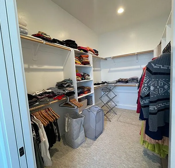 2319 Skyview Loop — Photo 14