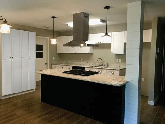 2nd image of 201 Melvyn Dr