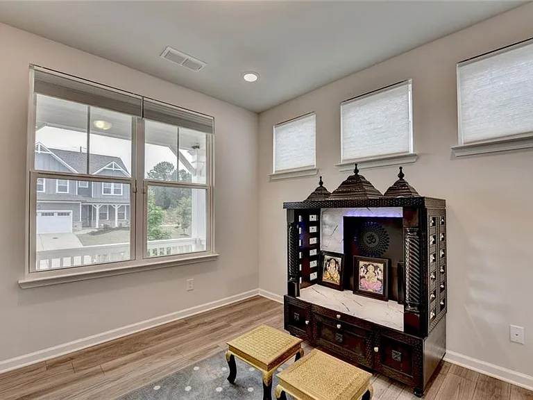 4665 Shipley Ave — Photo 11