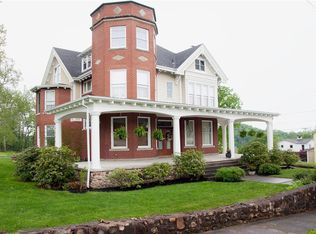 403 Laughlin St, Dawson, PA 15428