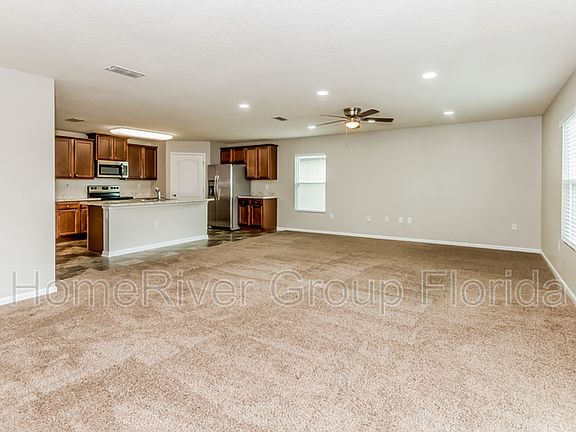3rd image of 2084 Tyson Lake Dr
