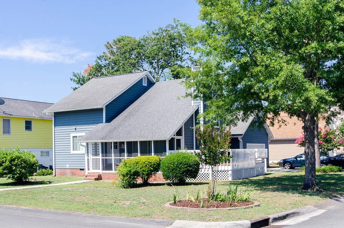901 Seafarer Drive — Photo 3