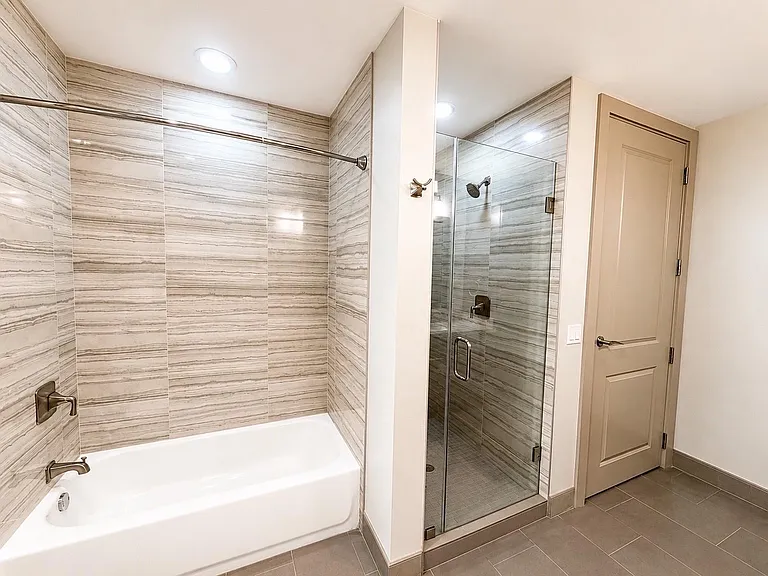 9787 Katy Fwy #1107 — Photo 9