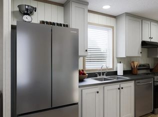 2390 Pajot Rd #51, Kawkawlin, MI 48631