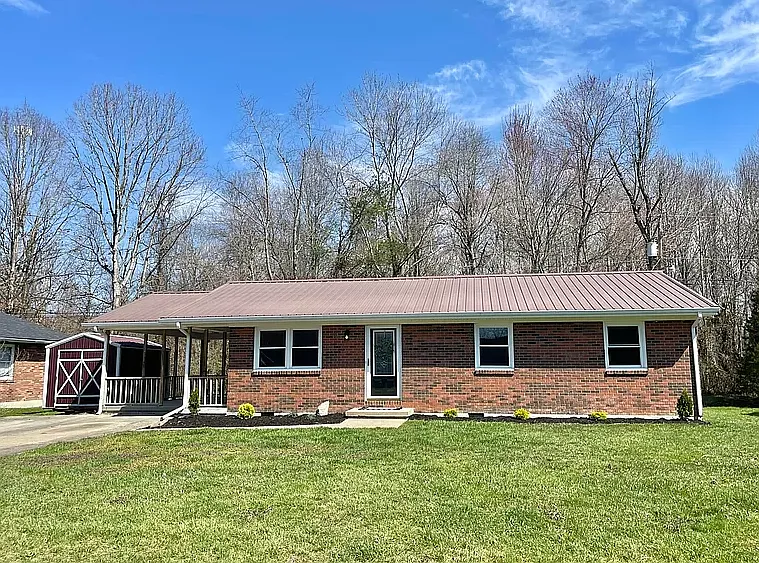 142 Kimberly Ln #1 — Photo 8