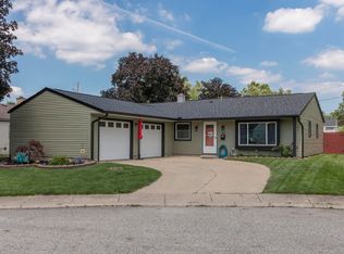 4626 Crawford Ct, South Bend, IN 46614