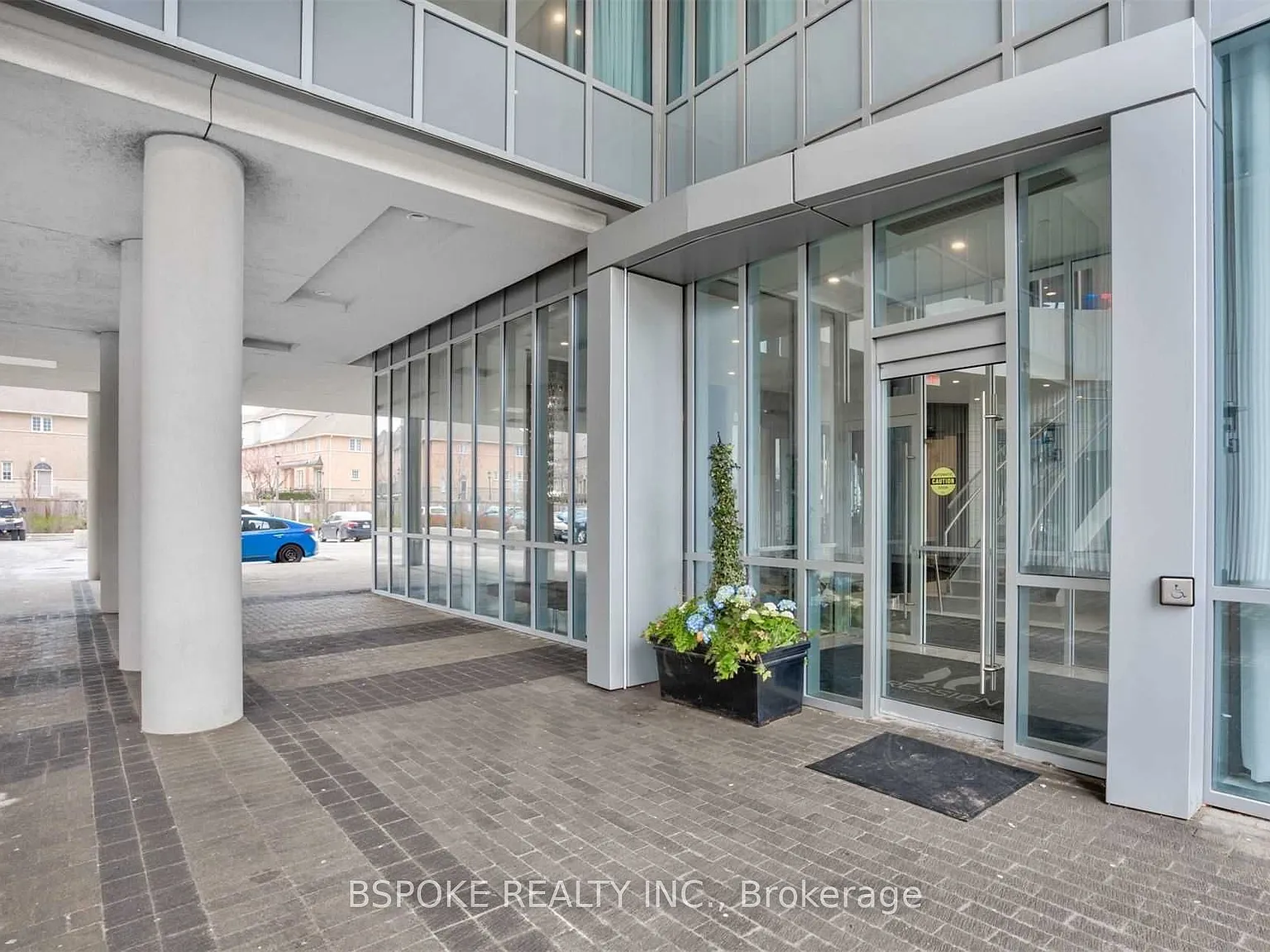 2 bed, $2,550 — Photo 2