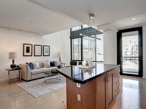 Open-Plan Main Level