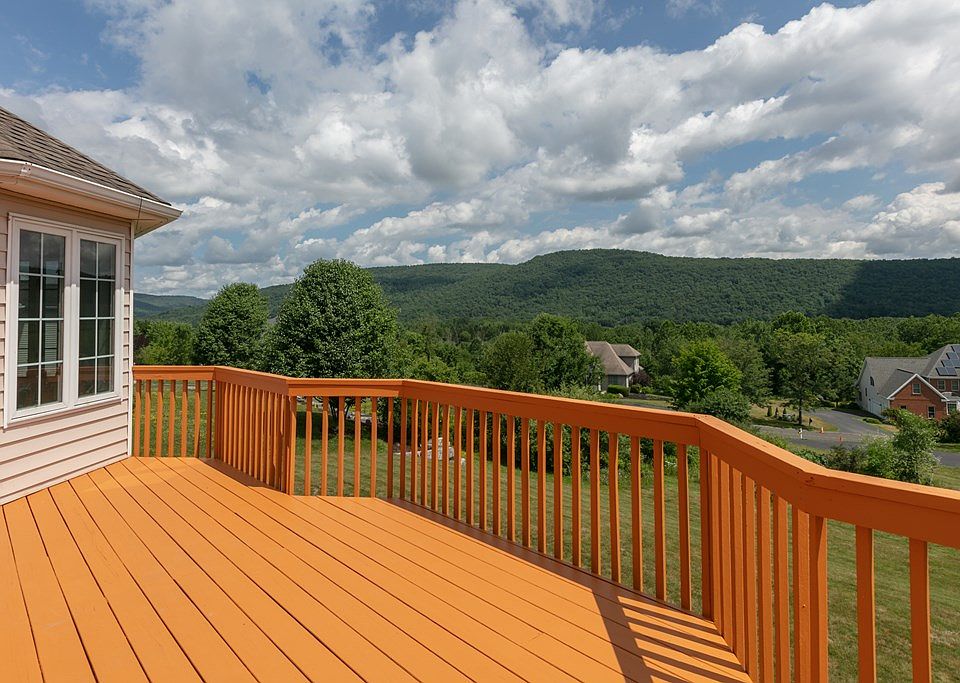 2nd image of 3444 Fieldstone Ln