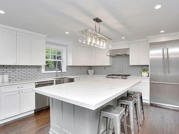 Stunning New Kitchen