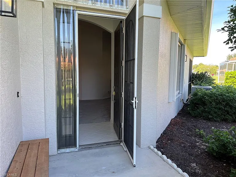 2081 Crestview Way #A-7 — Photo 5