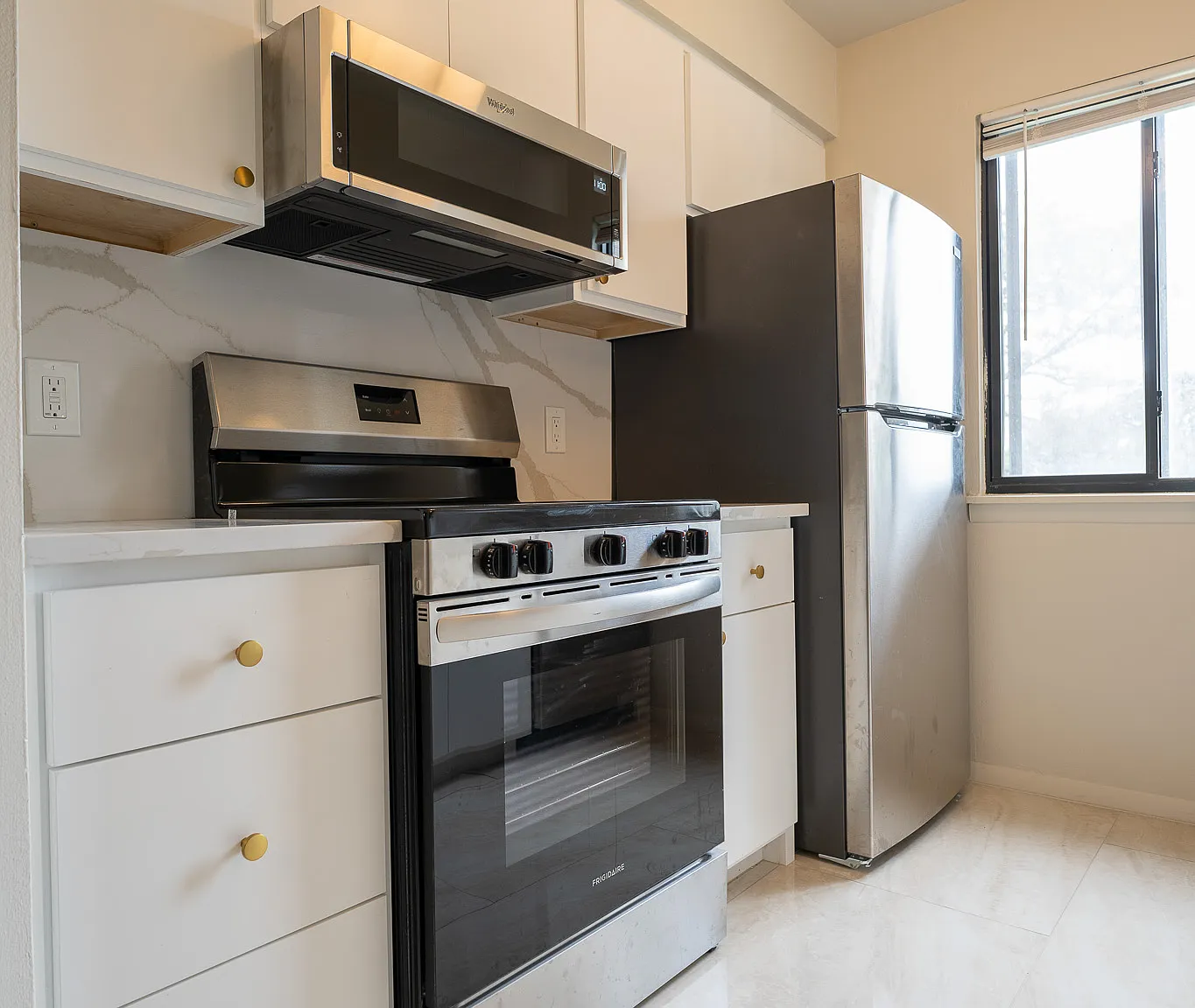 2 bed, 1026 sqft, $1,250 — Photo 4