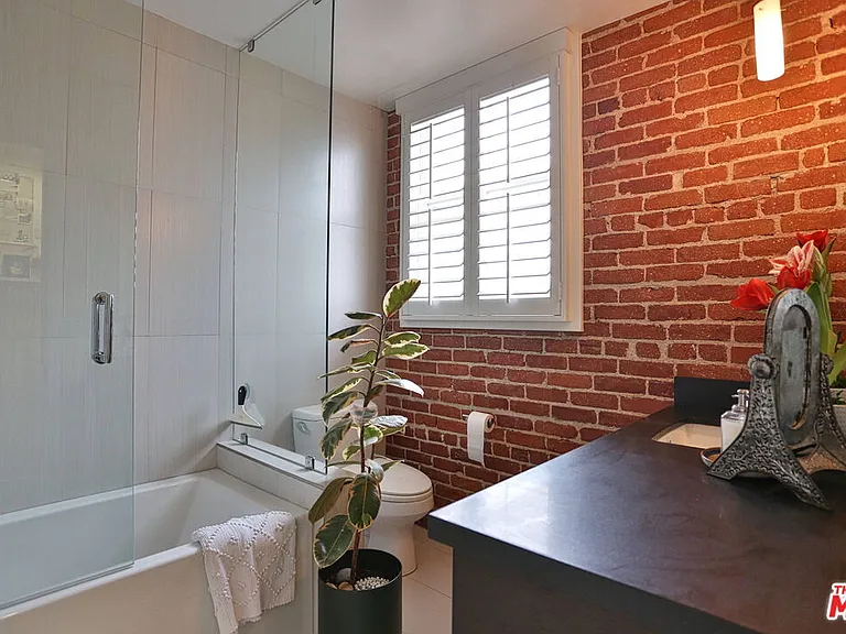 139 S Los Robles Ave #306 — Photo 13