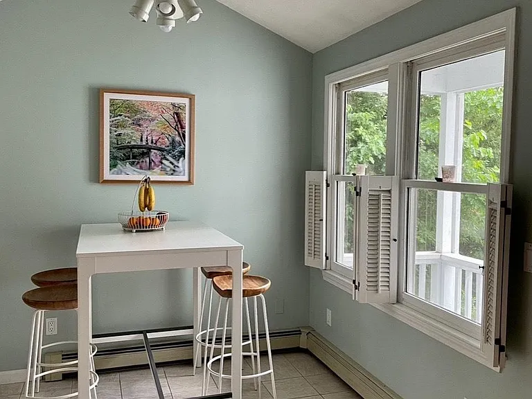 18 Pond St — Photo 18