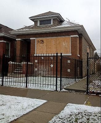 1st image of 1408 N Lorel Ave