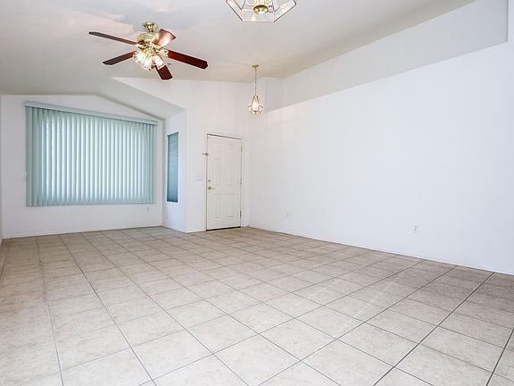2nd image of 5862 E Chaucers Dr