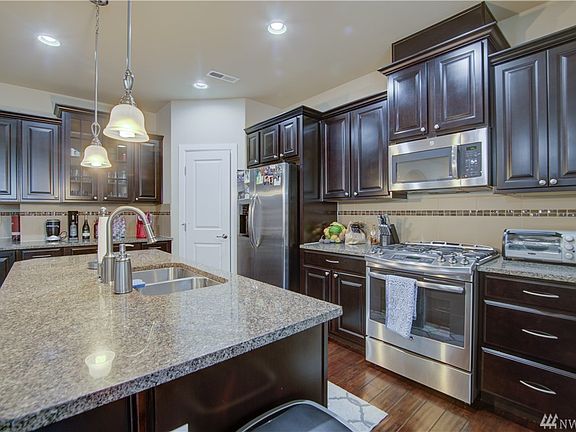 5th image of 1315 37th Street Pl SE