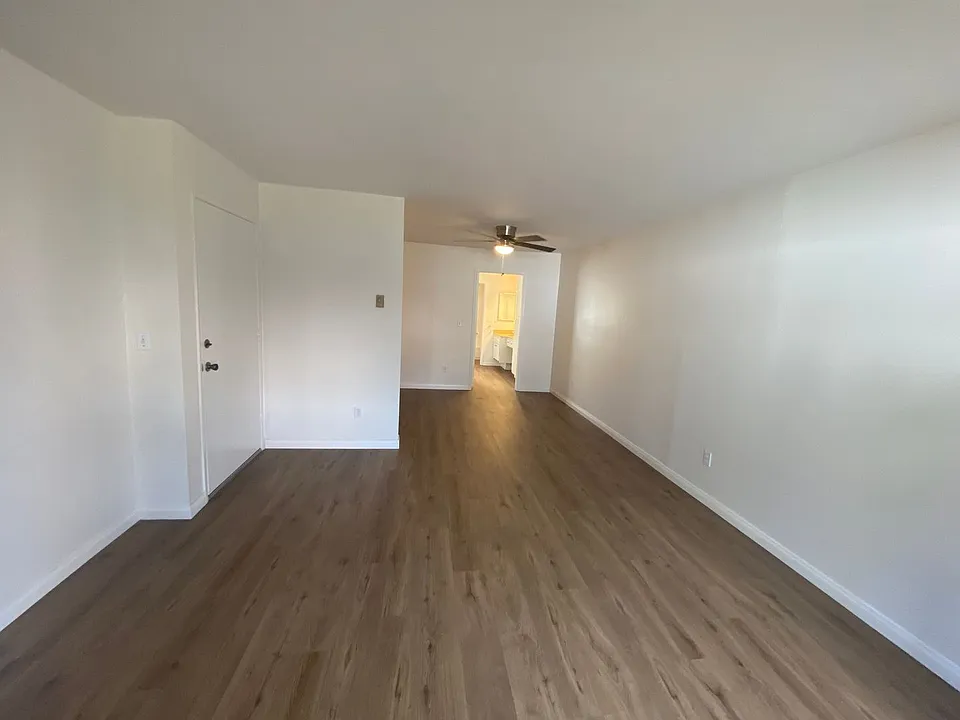 Aztec Apartments