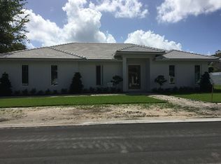 214 Shelter Ln, Jupiter Inlet Colony, FL 33469