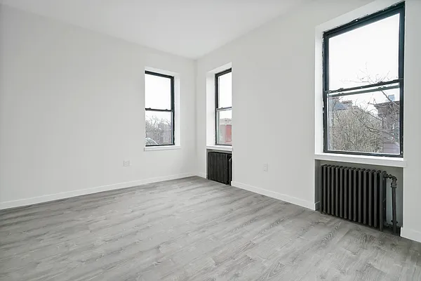 Rented by Avenue Sotheby's International Realty | media 35