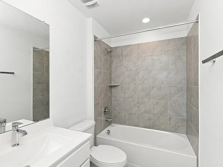 1826 Plantation Pl — Photo 14