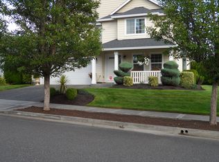 810 N Raven Dr, Ridgefield, WA 98642