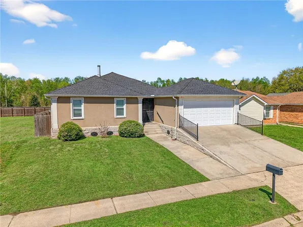 13741 Pierres Ct, New Orleans, LA 70129