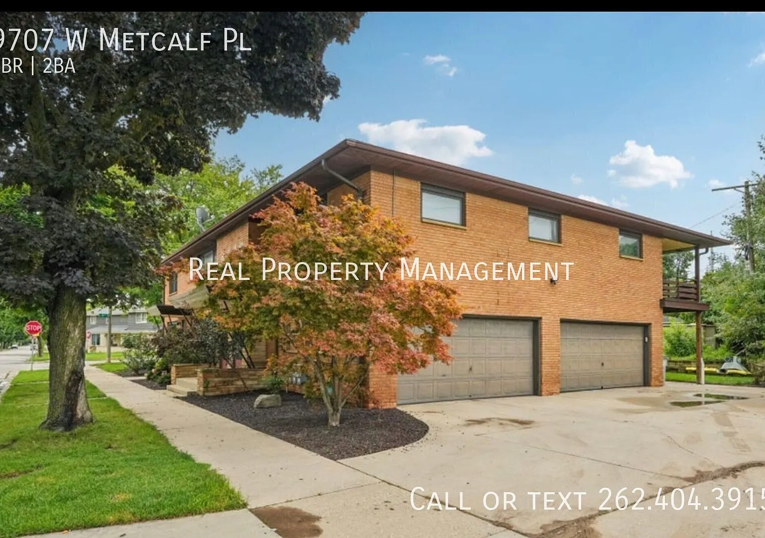 9707 Metcalf Place Easy Living in a Great Location-2 bedrooms 1.5 Bath — Photo 3