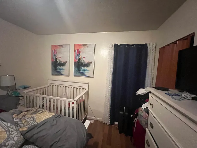 162 Forest Ave #2 — Photo 2