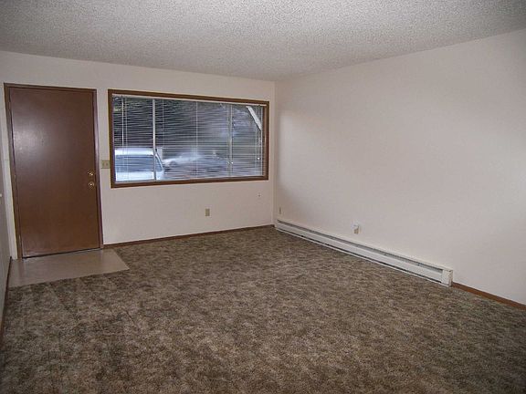 3rd image of 708-738 SE 29th Ave #732