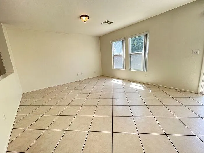 11249 Salentino Ave — Photo 4