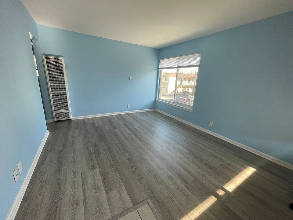 147 Topeka Ave