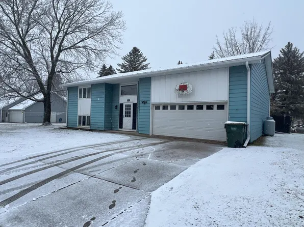 415 Meeker St NW, Evansville, MN 56326