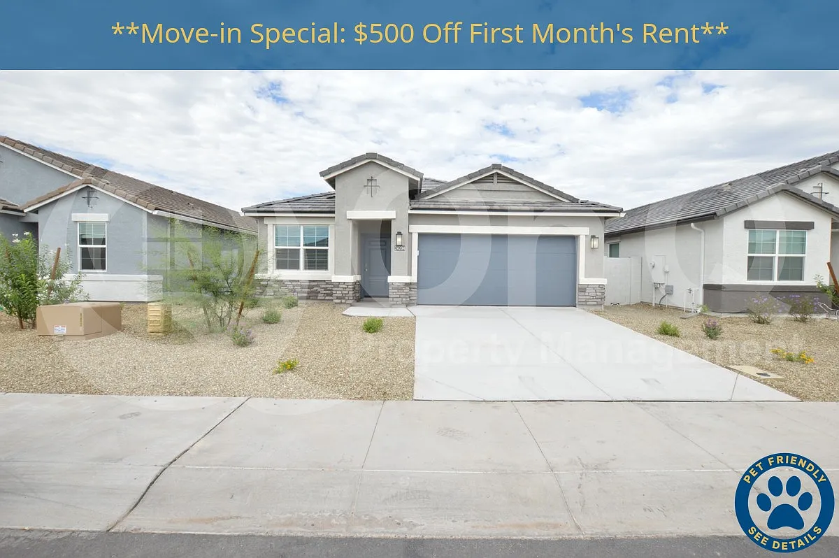 4 bed, 2.5 bath, 1867 sqft, $1,965 — Photo 1