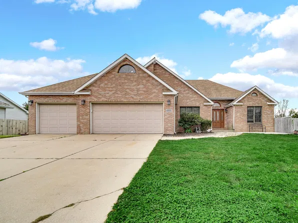 6331 Savannah Ave, Portage, IN 46368