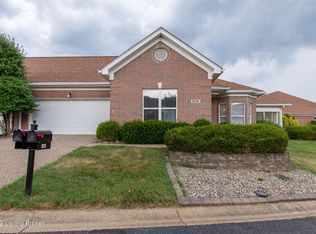 8312 Dravo Cir, Louisville, KY 40220