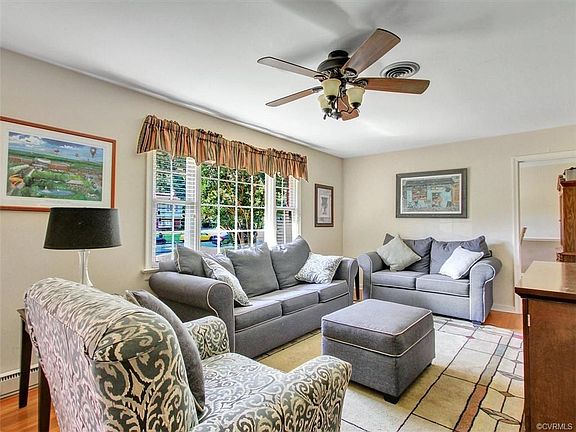 5th image of 2084 Woodmont Dr