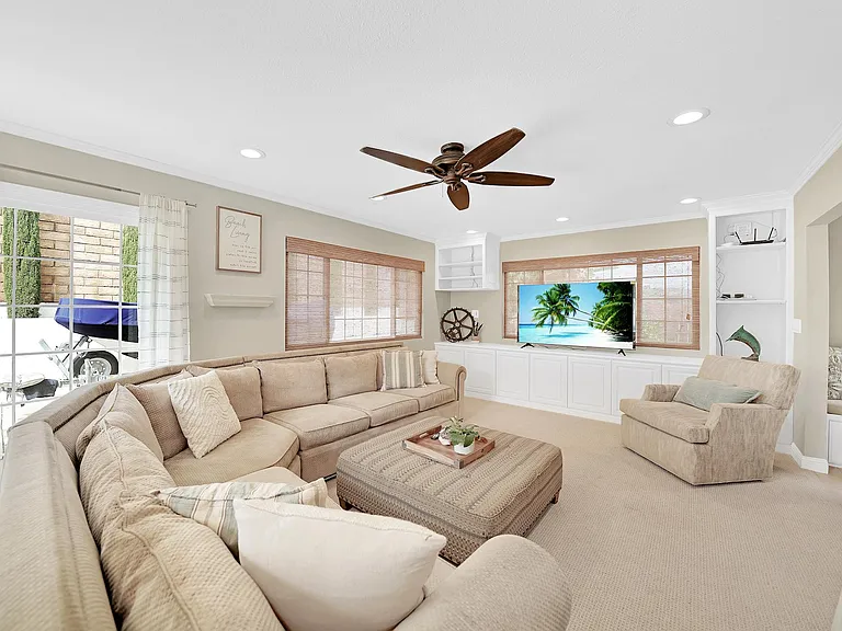 33581 Big Sur St — Photo 15